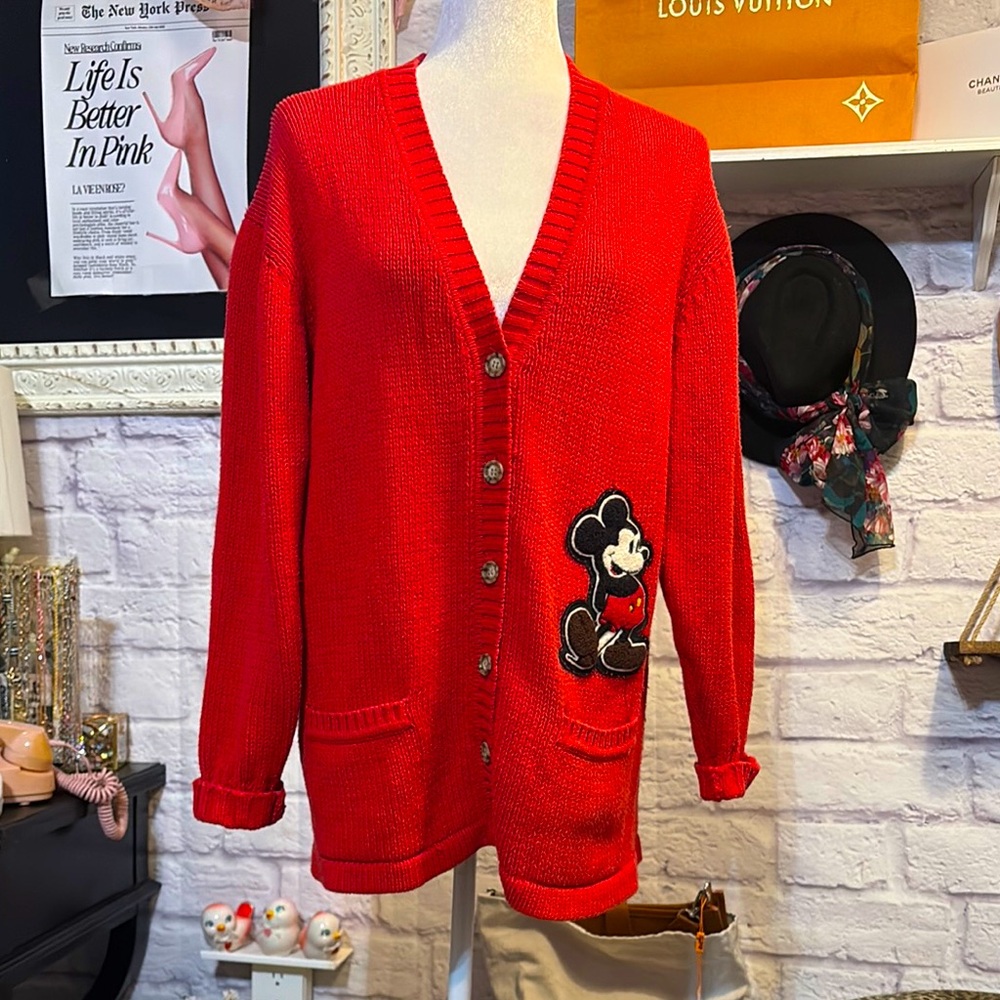 Vintage Disney Women's Red Mickey Cardigan Sweater size large